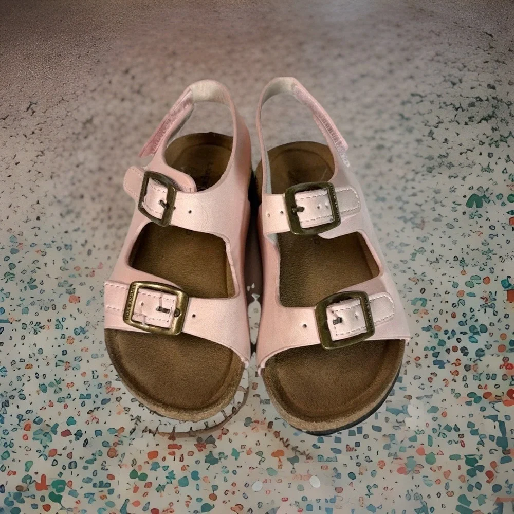 Lucky Brand Kids Pink Double Strap Buckle Sandals with Backstrap Size 5/6